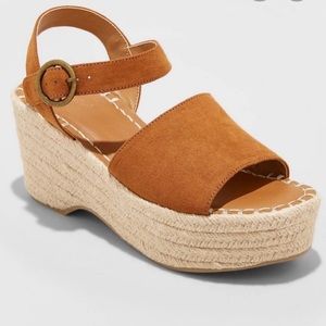 Universal Thread Wedge Sandals
